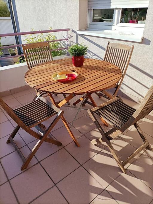 Ferienwohnung Strasbourg 3 Pieces Avec Jardin Brumath Exterior foto